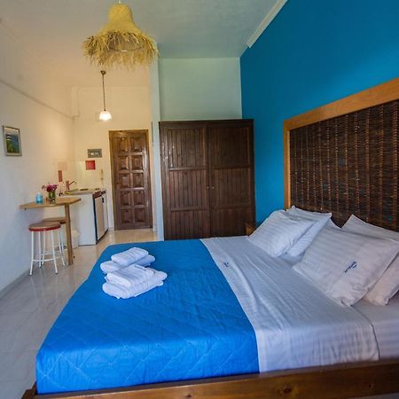 Villa Spyridoula Studios On The Beach Sidari  Exterior photo