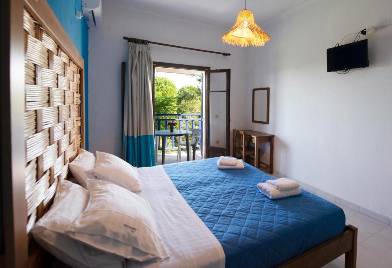 Villa Spyridoula Studios On The Beach Sidari  Exterior photo